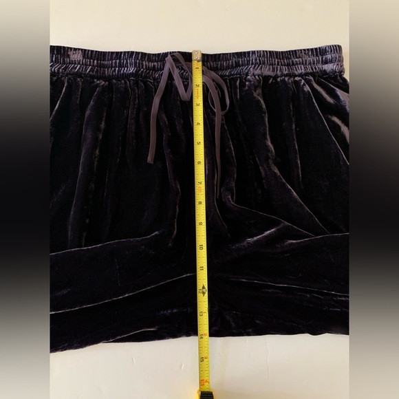 Johnny Was Lenon Velvet Jogger Women’s Size M Purple - Picture 10 of 14